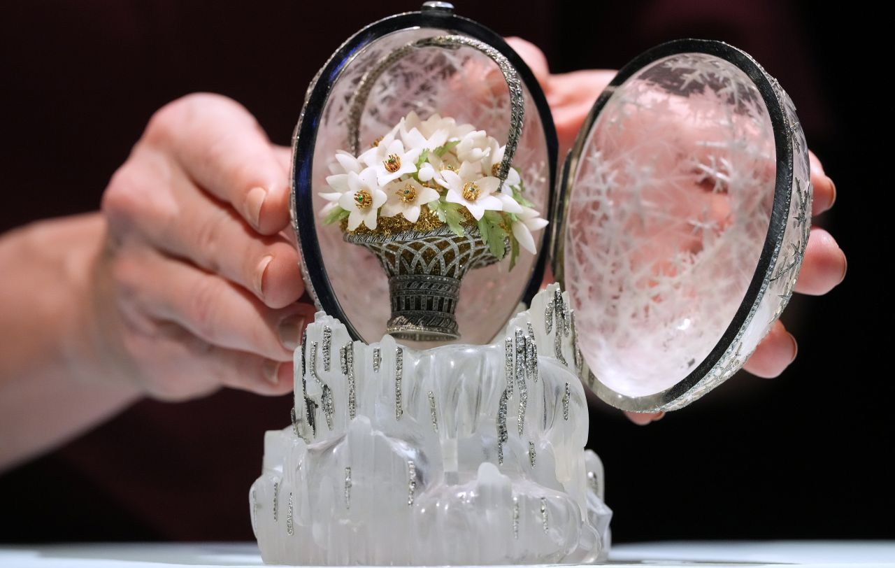 „Най-великото от всички“: Зимното яйце на Фаберже се очаква да постави нов рекорд на търг