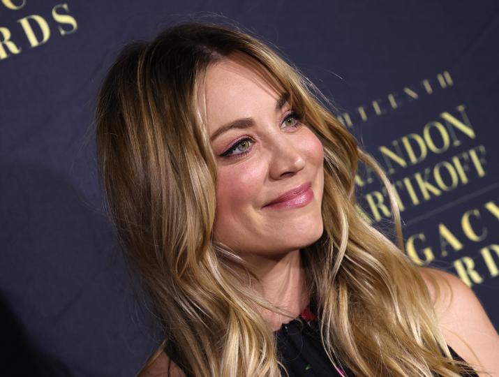 Кейли Куоко празнува рожден ден: 10 любопитни факта за звездата от “The Big Bang Theory”