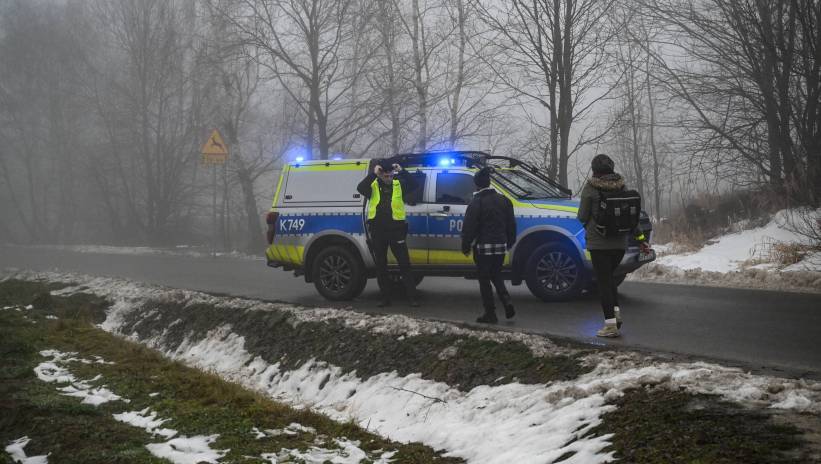 Хеликоптер се разби в Полша, двама са загинали
