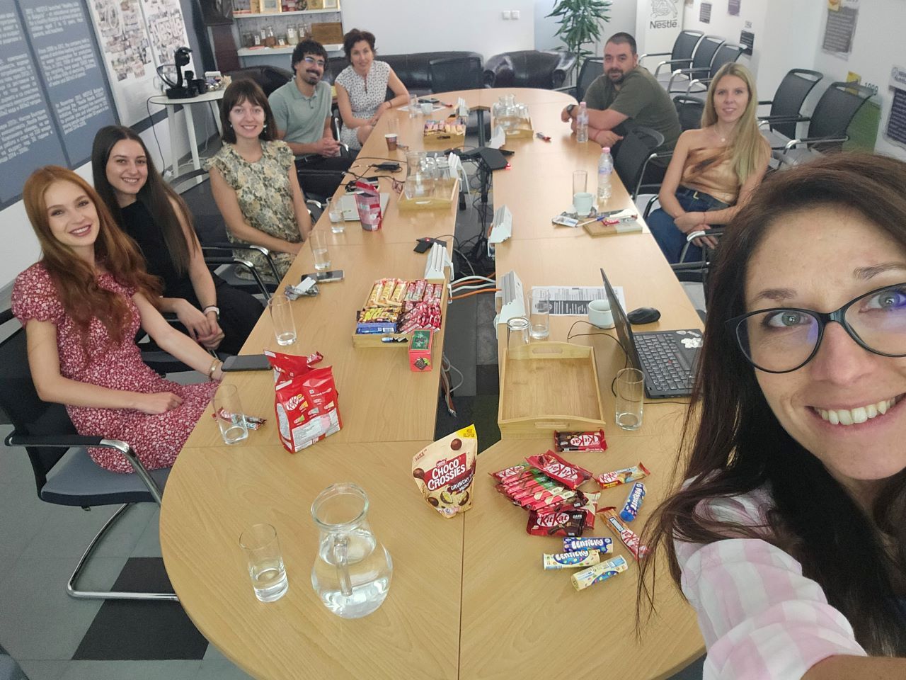 Как за 7 часа да превърнеш непознатите в колеги? Нестле разкрива формулата си