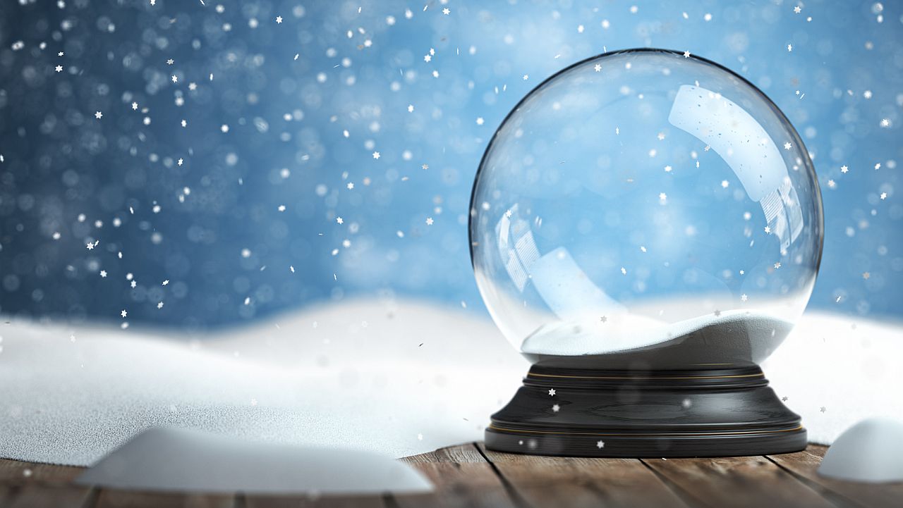 4 зодии ще имат най-щастливата зима: Животът им се преобразява