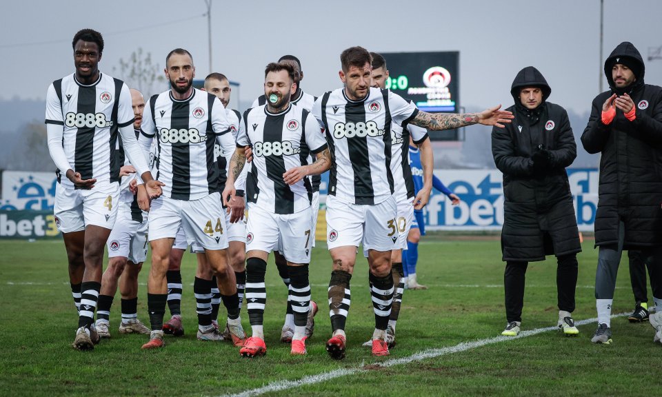 Монтана и Локомотив София1