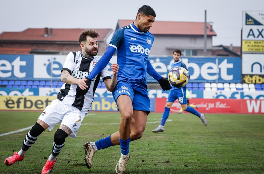 Монтана и Локомотив София1