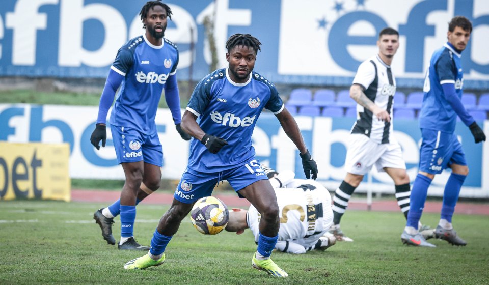 Монтана и Локомотив София1