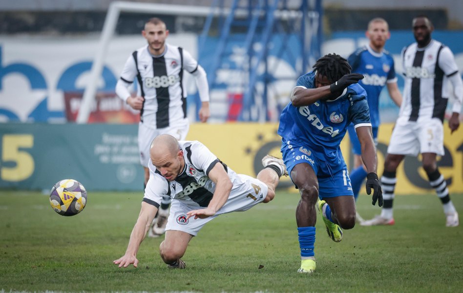 Монтана и Локомотив София1