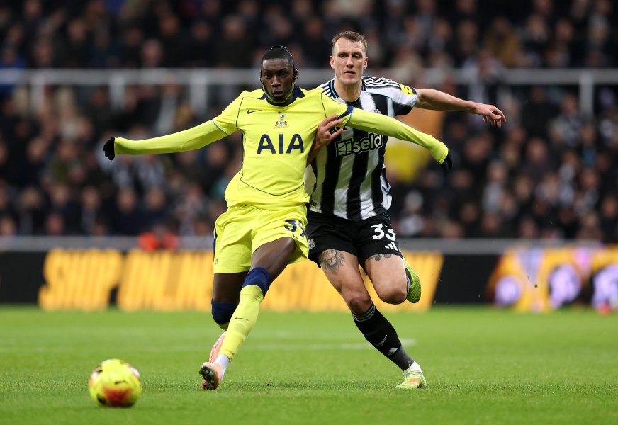 Нюкасъл Юнайтед Тотнъм Хотспър1