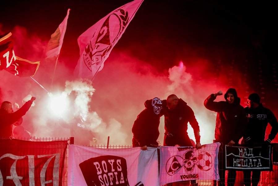 Славия Левски1