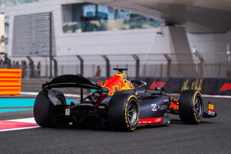 Никола Цолов по време на свободната тренировка преди Гран при1