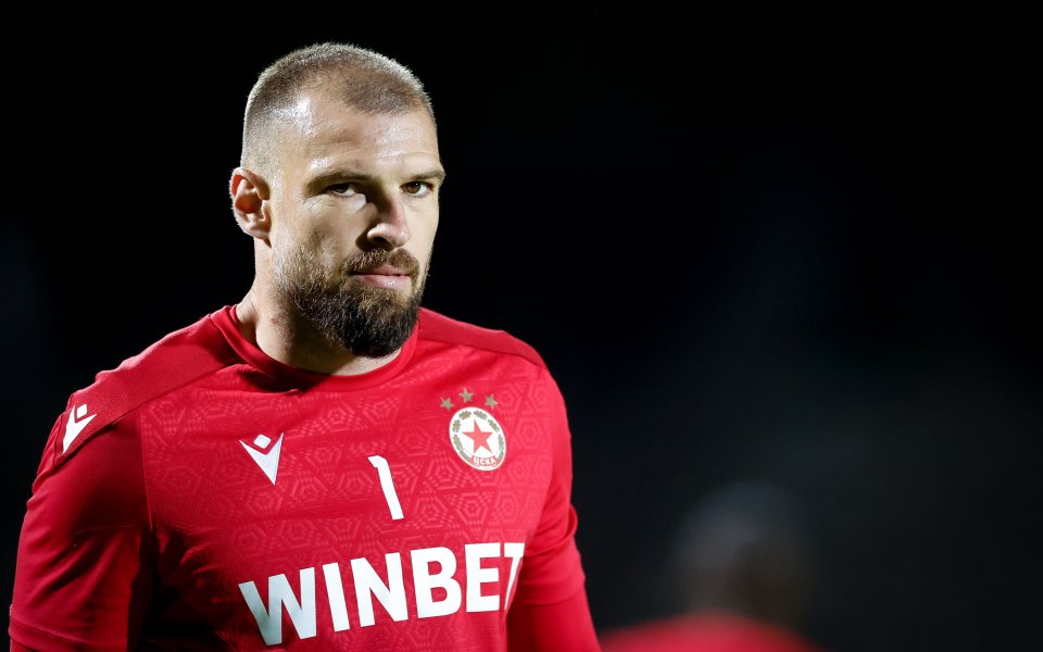 ЦСКА се разделя с чужденец №1 по мачове в историята на клуба?