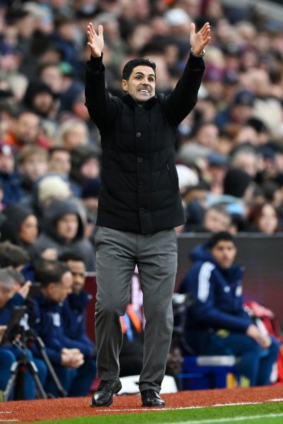 Астън Вила Арсенал1