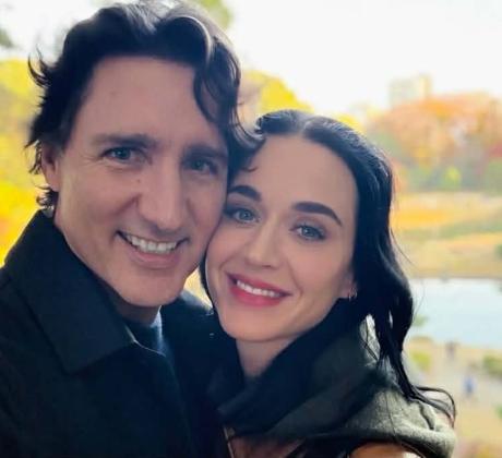 Поп звездата Кейти Пери отново е във фокуса на светските