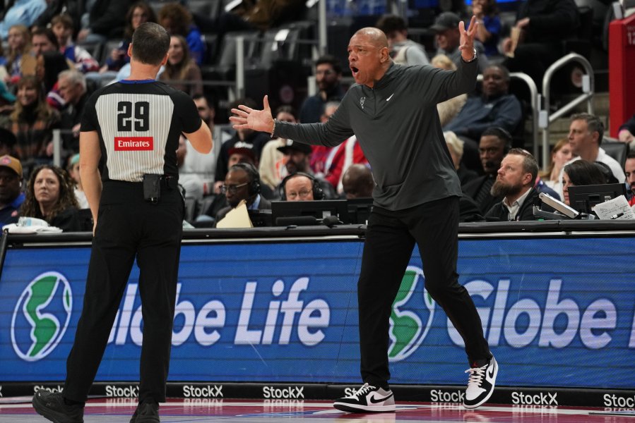 Детройт Пистънс Милуоки Бъкс1