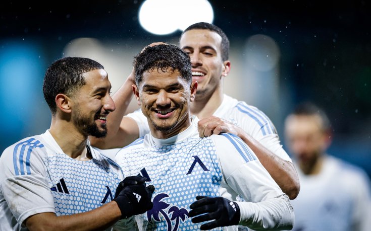 Левски тренира без Евертон Бала