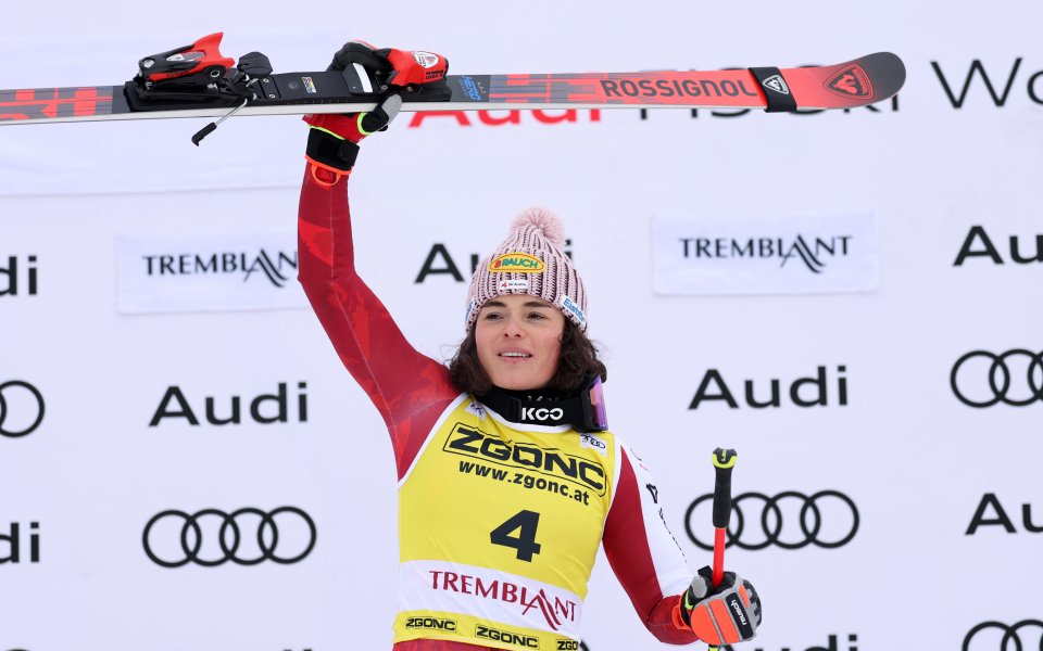 Трета победа в гигантски слалом за Юлия Шайб през сезона