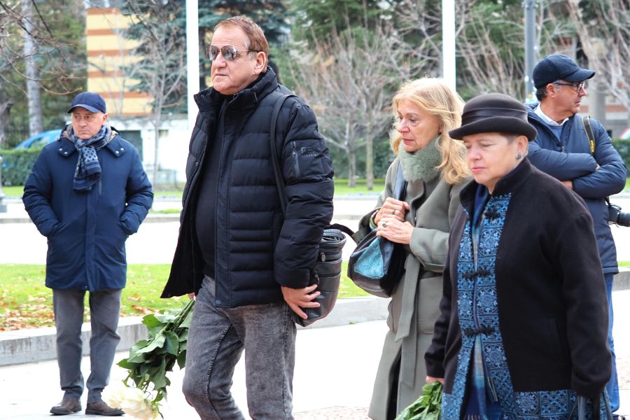 <p>Последно сбогом Найден Вълчев. Авторът на текста на популярната през 70-те години песен &bdquo;Една българска роза&ldquo; почина на 98-годишна възраст на 3 декември.</p>