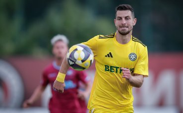 Опитен нападател се разделя с Добруджа