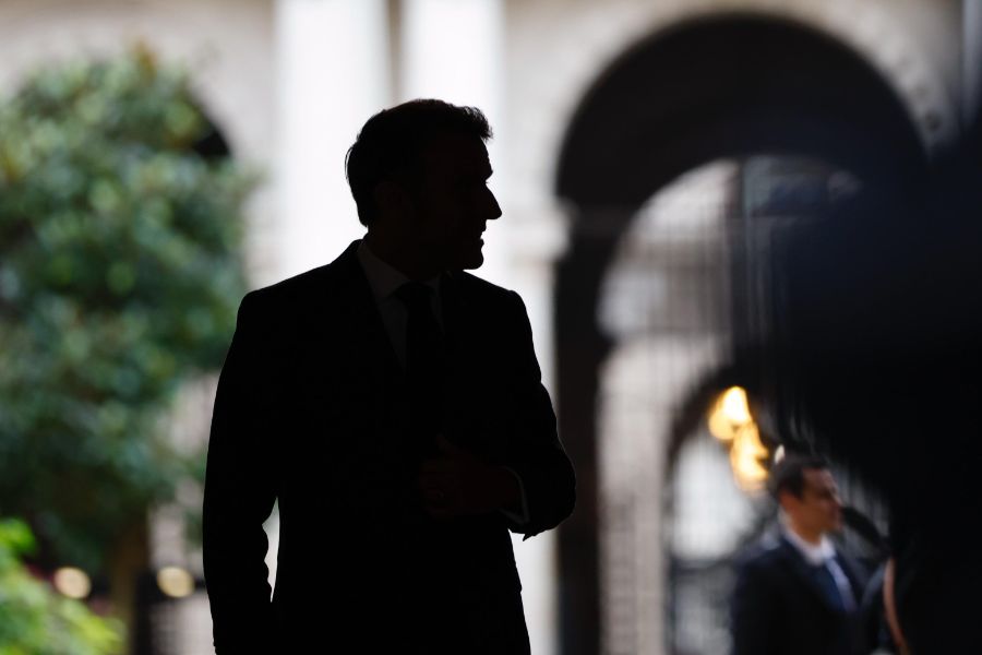 Макрон срещу хаоса: 2025 – година на политически кризи, протести и международни предизвикателства