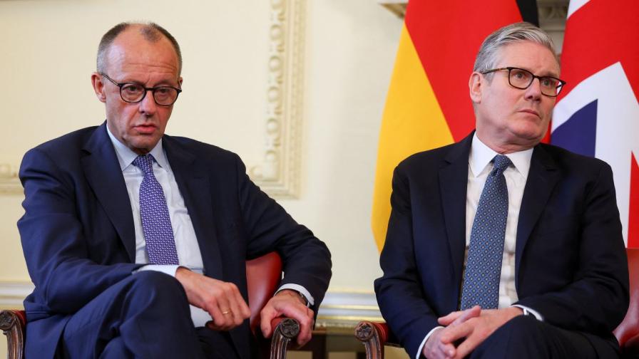 <p>&quot;Този момент може да е решаващ за всички нас&quot;</p>