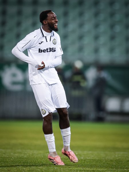 Лудогорец Славия1