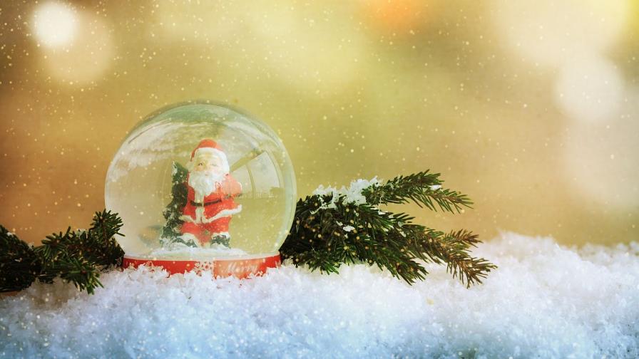 Вселената носи щедри подаръци за 4 зодии през декември