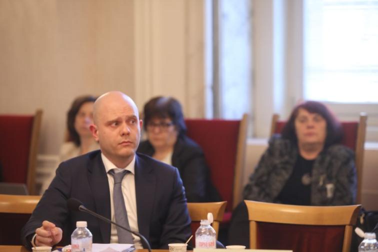 Законопроектът за Бюджет 2026 е приет от ресорната комисия в