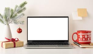 Работиш на празниците? Виж какво възнаграждение ти се полага