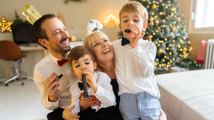 Нова година с деца: Забавления, игри и семейни моменти