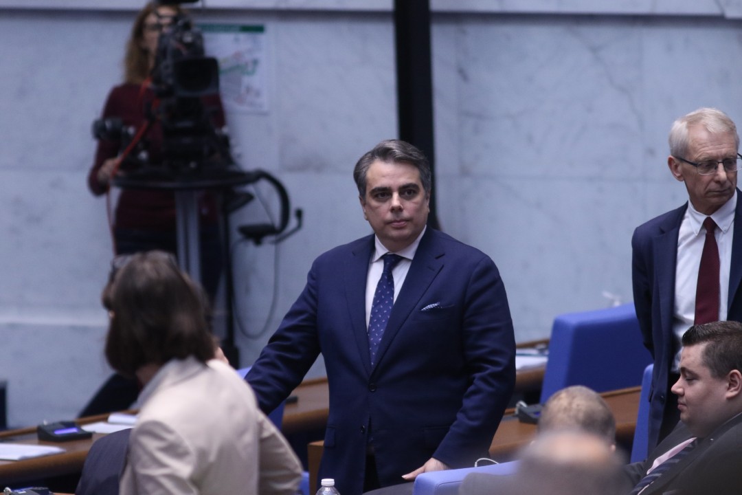 <p>Гласуването на вота на недоверие срещу кабинета "Желязков".</p>