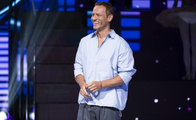 Орлин Павлов поставя финала на третия сезон на “Пееш или лъжеш”