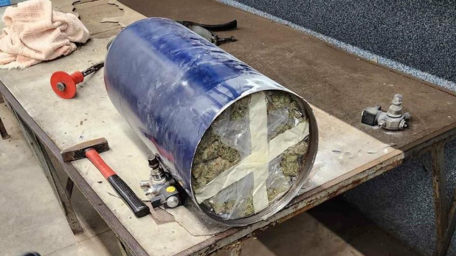 Задържаха 70 кг дрога, открита в газови...