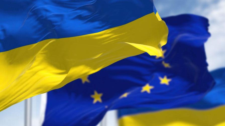 <p>Въпросът за милиарди: Има ли ЕС сила да спаси Украйна от поражение?</p>