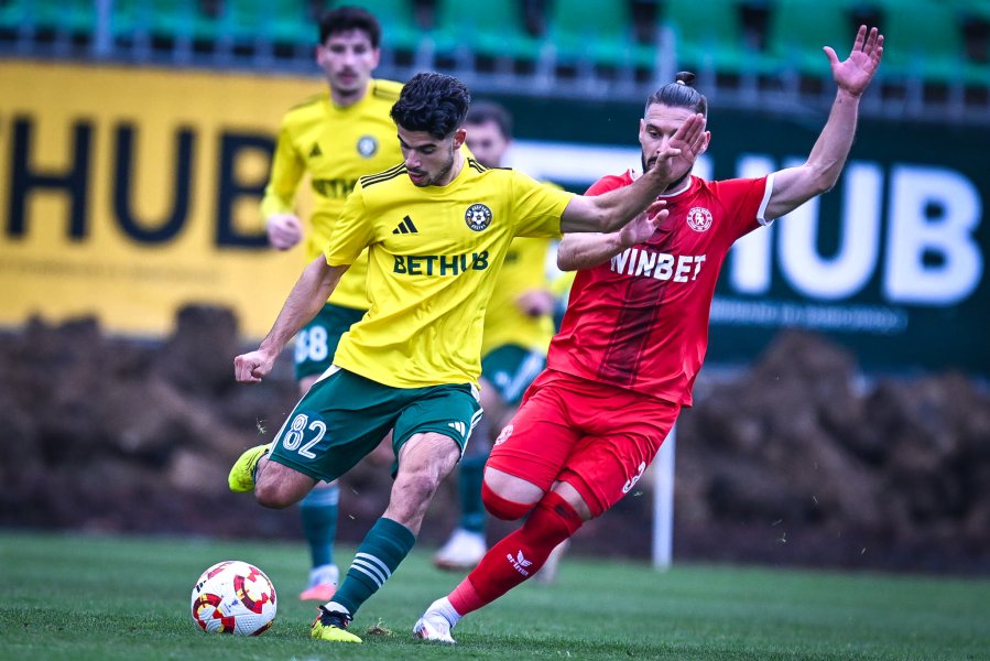 Добруджа Ботев Враца1