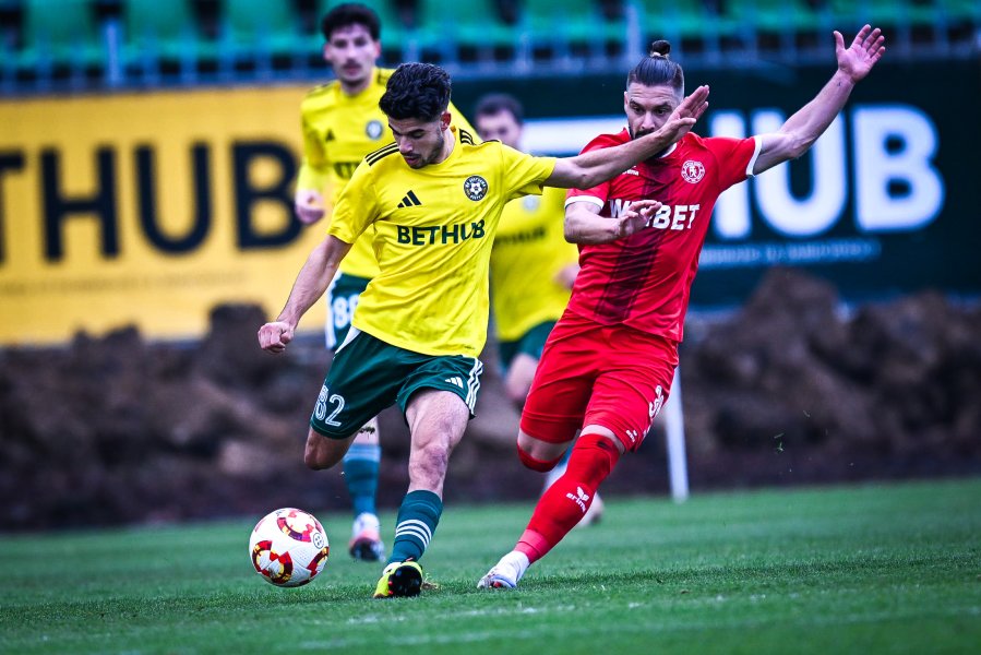 Добруджа Ботев Враца1