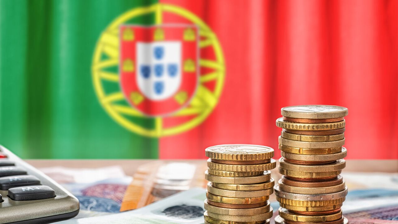 Преходът към еврото: Опитът на Португалия дни преди приемaнето му от България