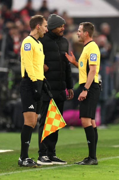 Байерн Мюнхен Майнц 051