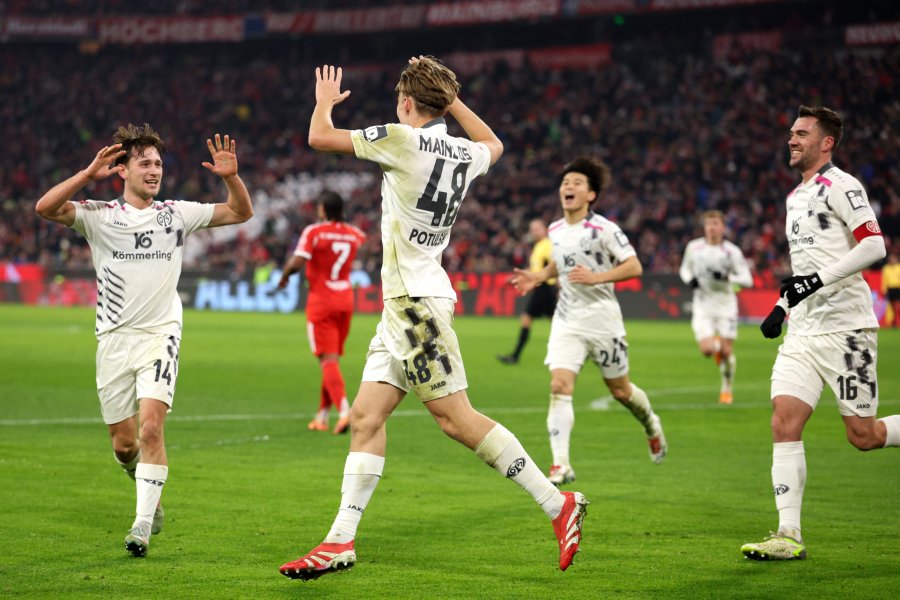 Байерн Мюнхен Майнц 051