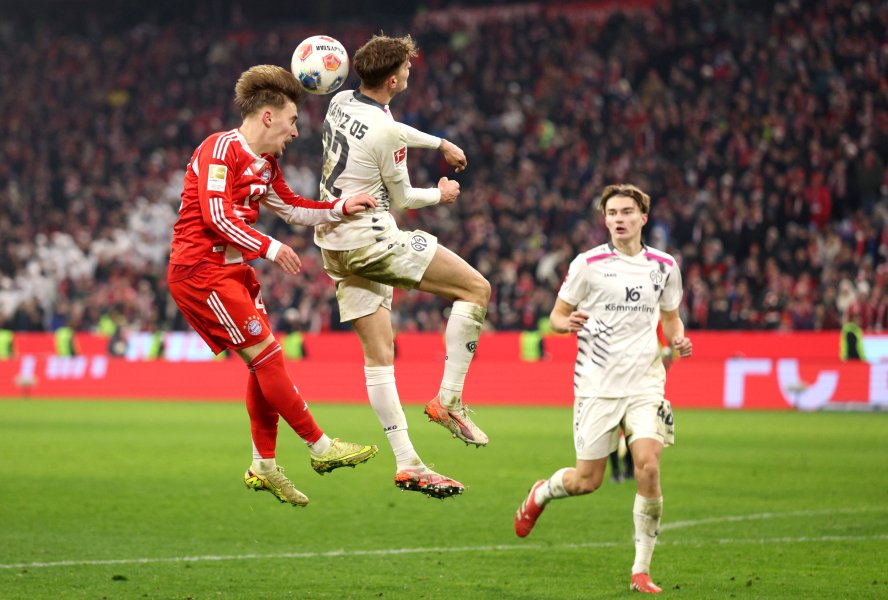 Байерн Мюнхен Майнц 051