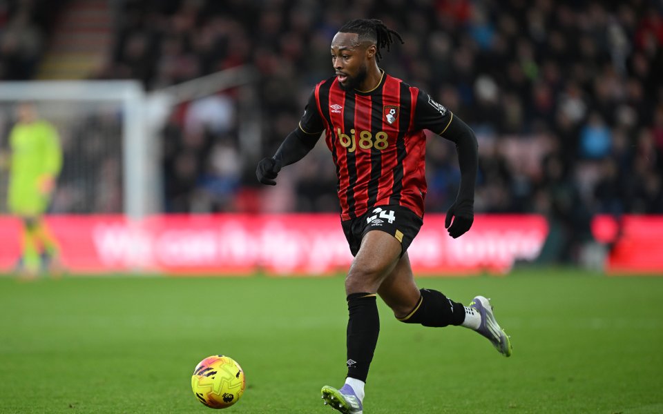 Ливърпул стартирал преговори с наследника на Салах