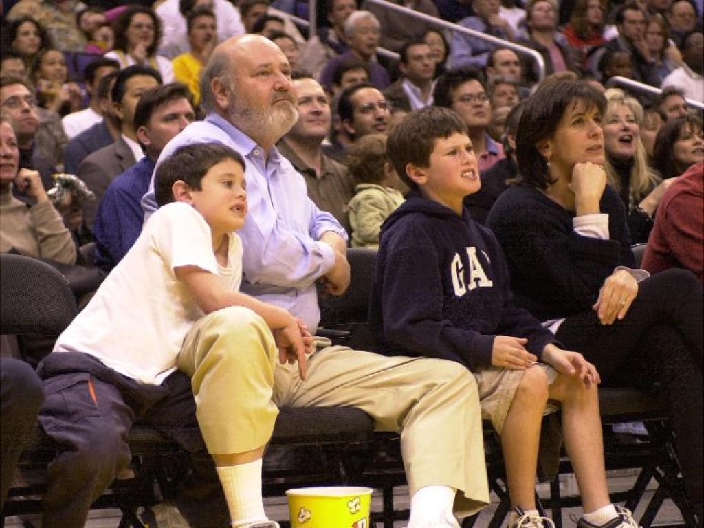 Семейството на Ник Райнър и Мишел Сингър през годините