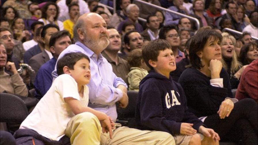 Семейството на Ник Райнър и Мишел Сингър...