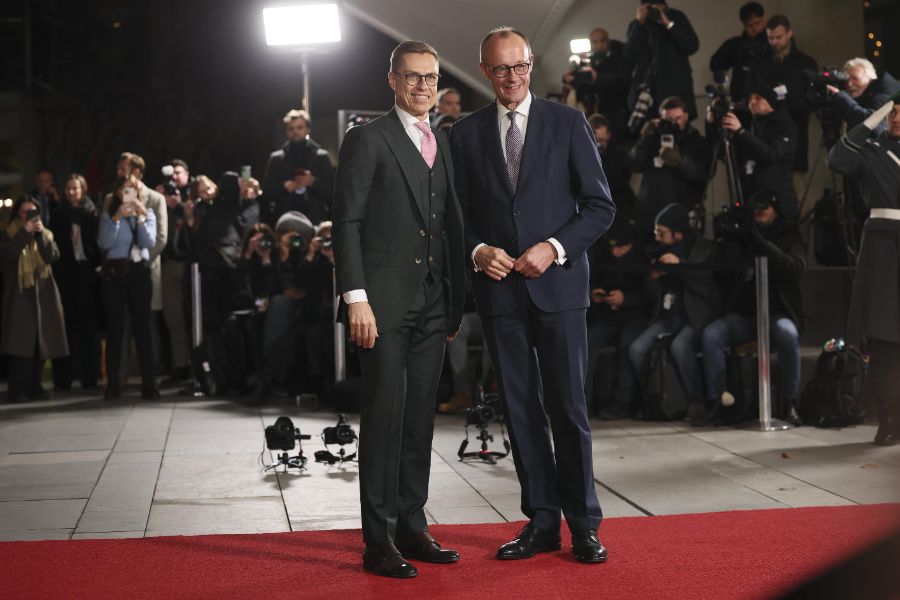 <p>В Берлин обсъждат мирното споразумение за Украйна.</p>