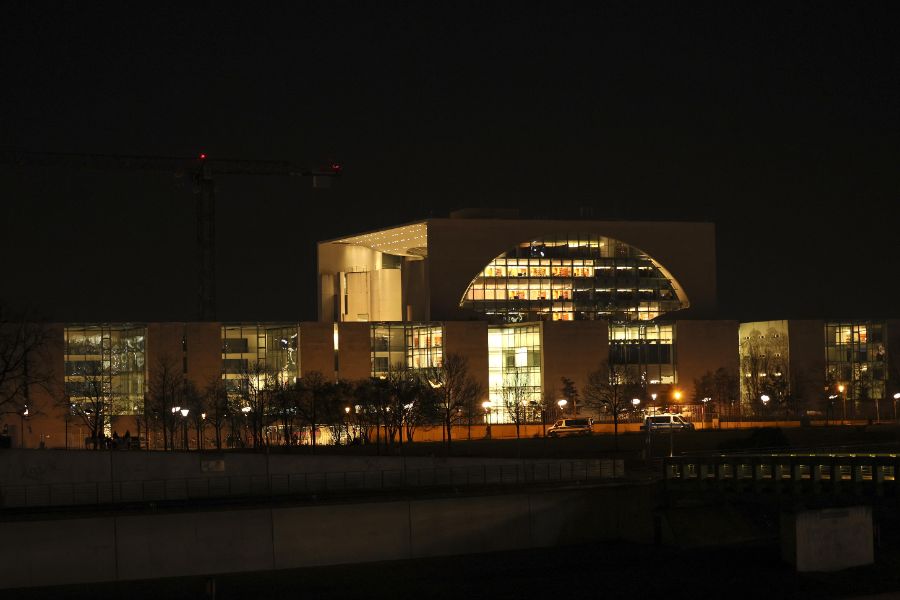 <p>В Берлин обсъждат мирното споразумение за Украйна.</p>