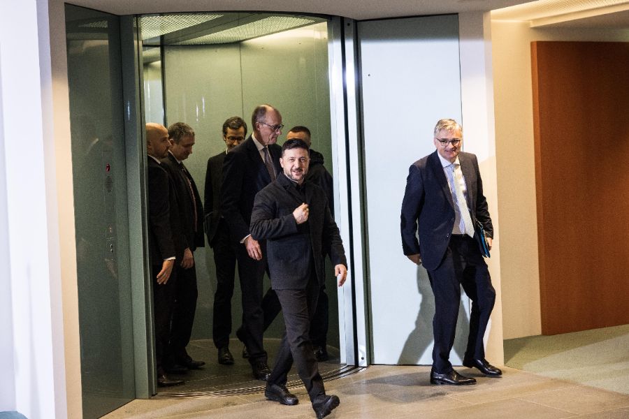 <p>В Берлин обсъждат мирното споразумение за Украйна.</p>