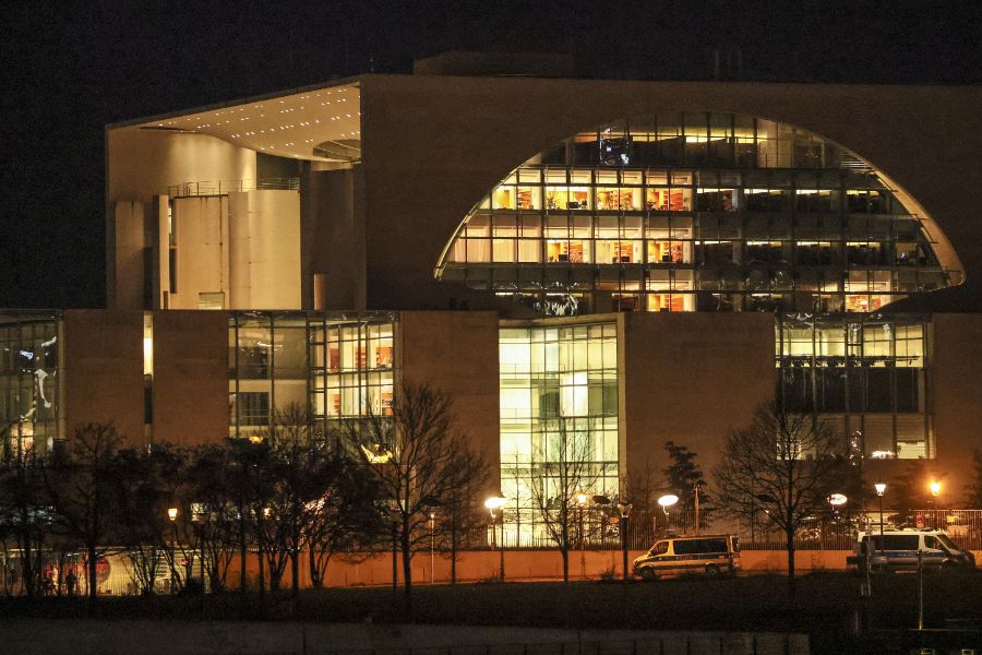 <p>В Берлин обсъждат мирното споразумение за Украйна.</p>