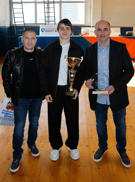 Магомед Рамазанов и Юлияна Янева обраха наградите на БФ Борба1