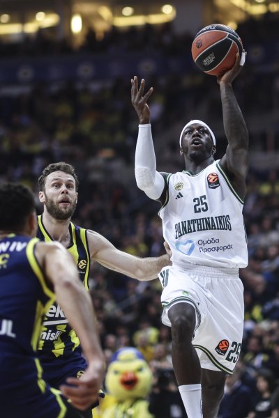 БК Фенербахче БК Панатинайкос1