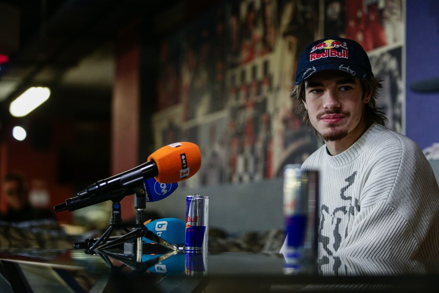 Никола Цолов1