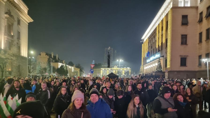 Протести в София и редица градове тази вечер