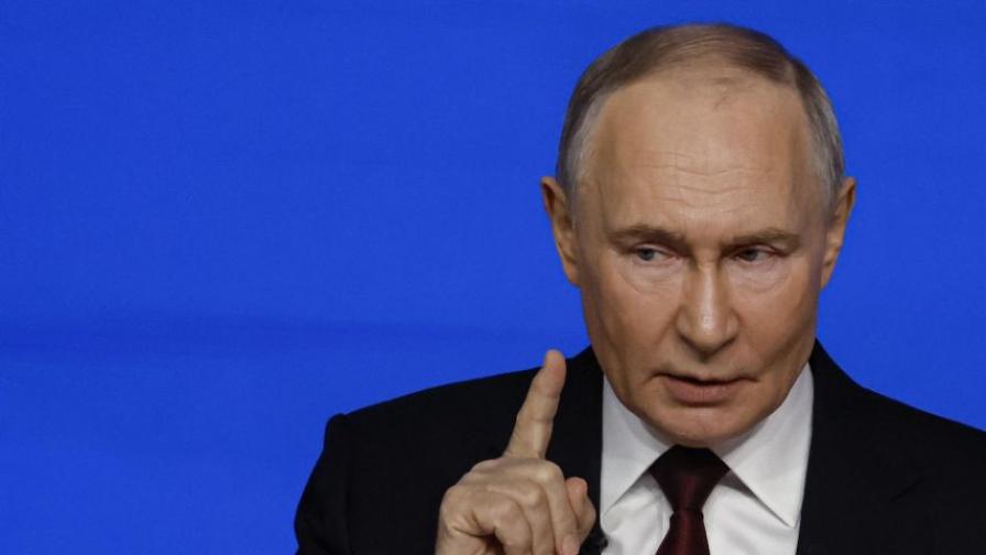 Да спаси Орбан и да удържа Тръмп: Путин и Русия през 2026 г.