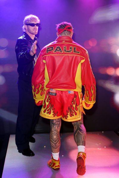 Джейк Пол срещу Антъни Джошуа в Маями1